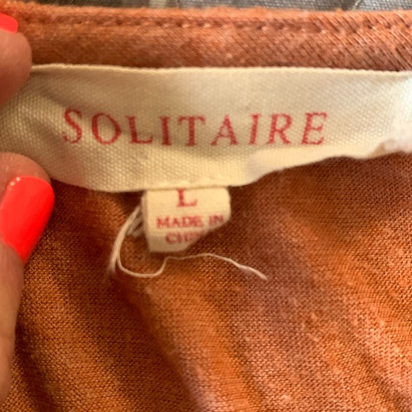 Solitaire Floral Embroidery Sleeveless Top - Picture 5 of 7